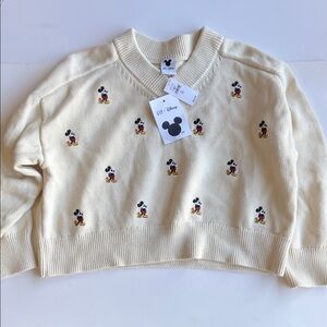 GAP Cream Sweater with Embroidered Mickey Mouse Motifs